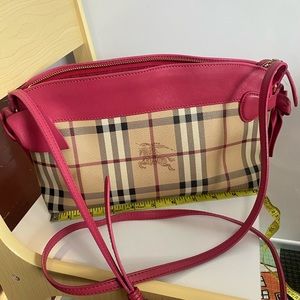 AUThentic Burberry crossbody bag